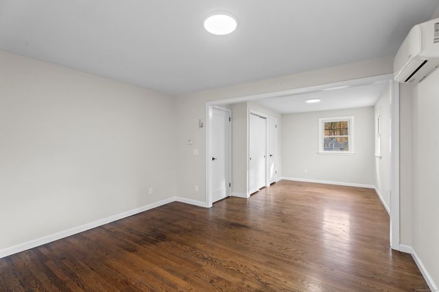 15 Pomps Lane, North Branford, CT 06471