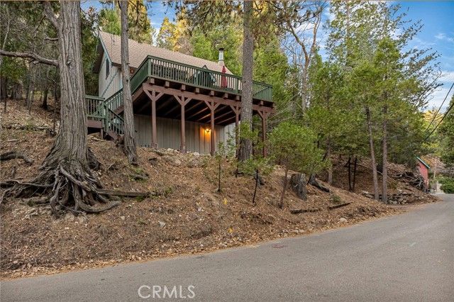 24085 Alpine, Crestline, CA 92325