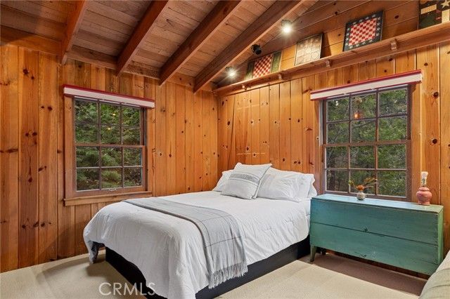 24085 Alpine, Crestline, CA 92325