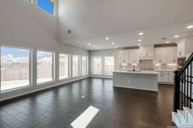 14462 Camperdown, San Antonio, TX 78245