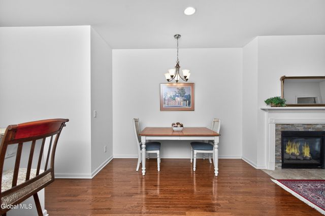 7 Jordan Point Drive, North Greenbush, NY 12180