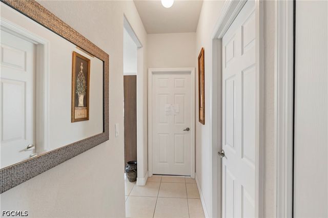 126 SW 39th PL, Cape Coral, FL 33991