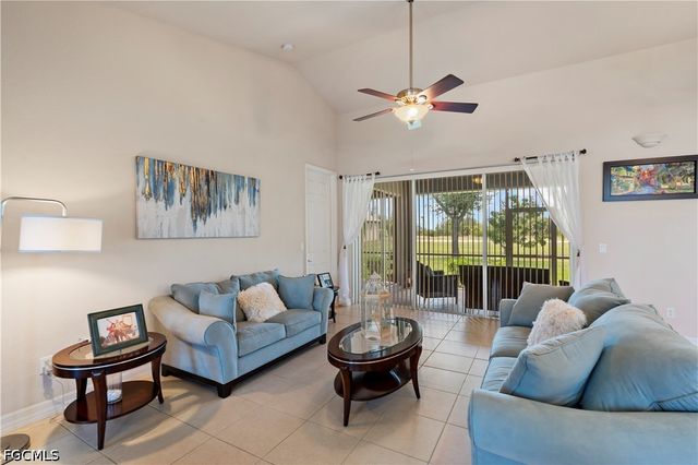 126 SW 39th PL, Cape Coral, FL 33991