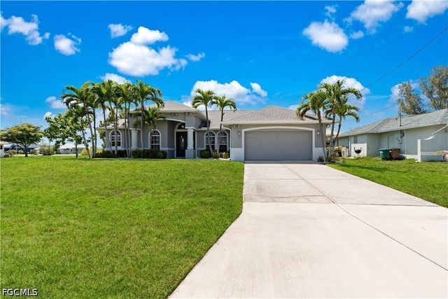 126 SW 39th PL, Cape Coral, FL 33991