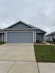 414 Bower Drive, Princeton, TX 75407