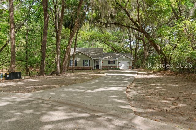 56 Brindlewood Dr, Beaufort, SC 29907
