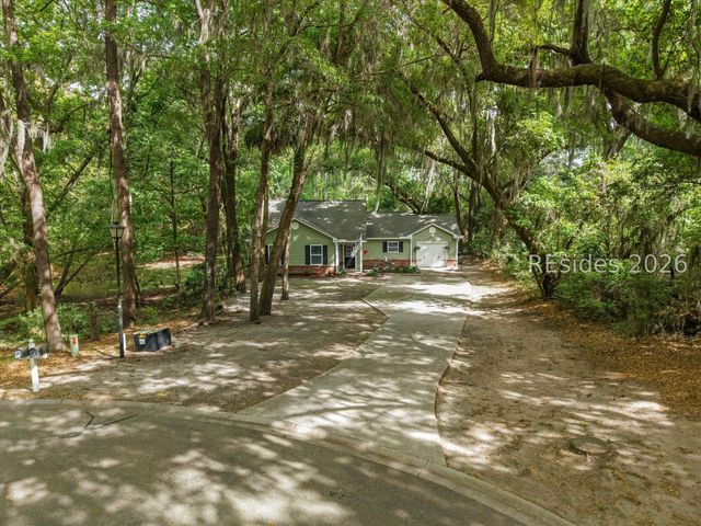 56 Brindlewood Dr, Beaufort, SC 29907