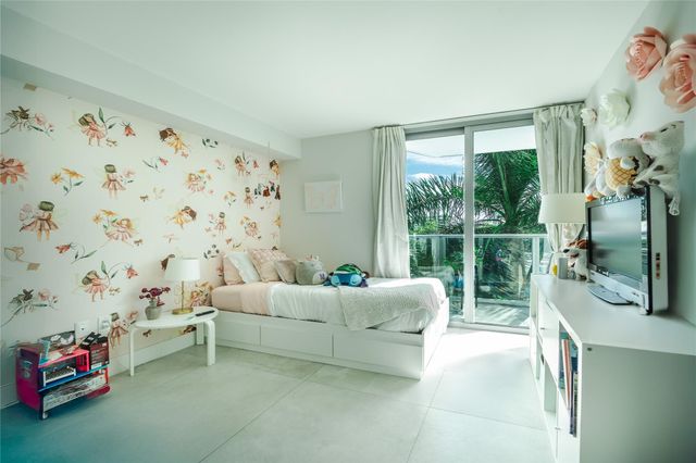 1133 102nd St 504, Bay Harbor Islands, FL 33154