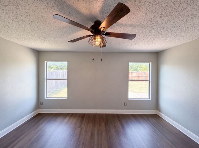 5244 New Castleton Lane, Fort Worth, TX 76135