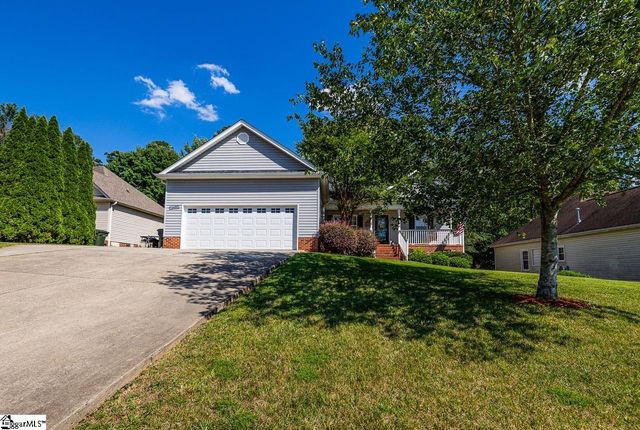 177 Lemon Creek Drive, Lyman, SC 29365