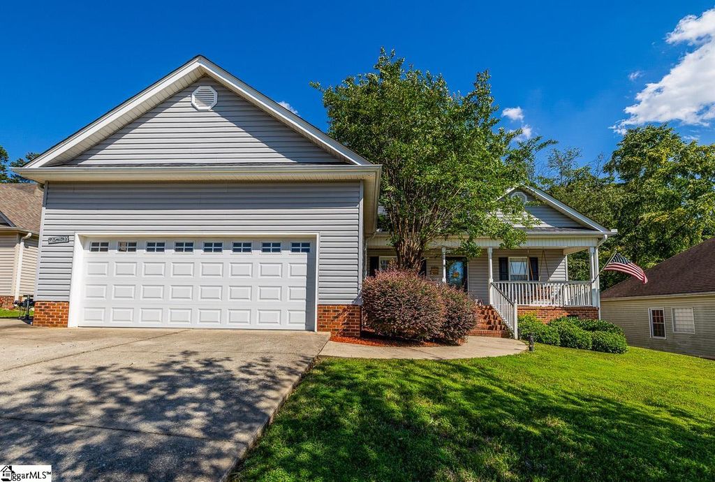177 Lemon Creek Drive, Lyman, SC 29365