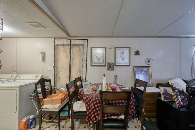 108 Monroe Street, Willis, TX 77378