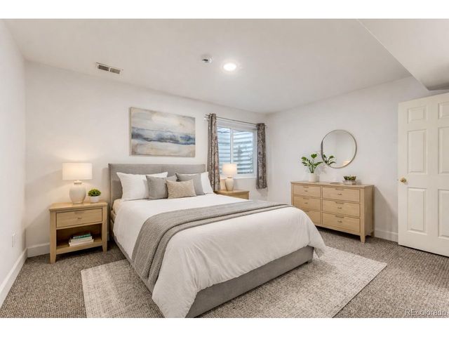 128 S Moline St, Aurora, CO 80012