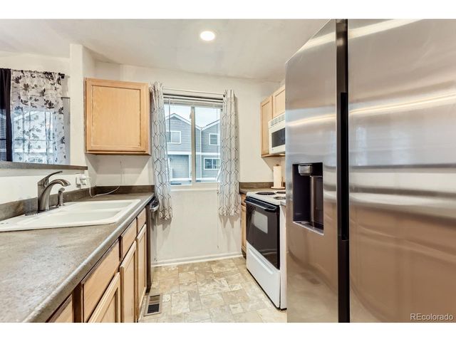 128 S Moline St, Aurora, CO 80012