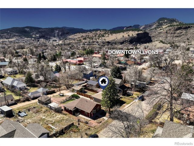 245 High Street, Lyons, CO 80540