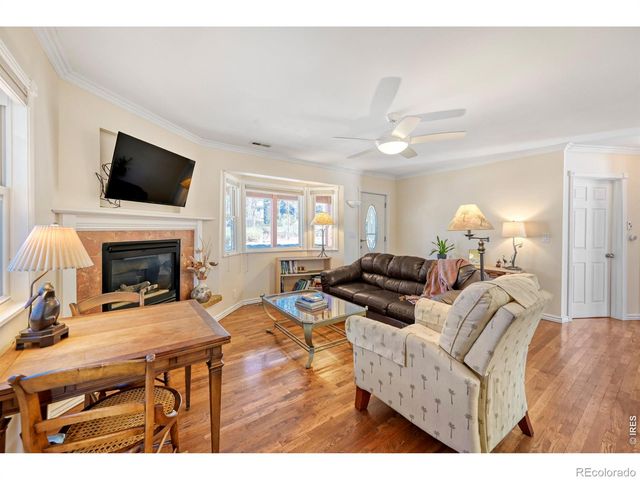 245 High Street, Lyons, CO 80540