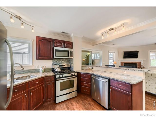 245 High Street, Lyons, CO 80540