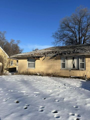 130 E Wood STREET, Oxford, WI 53952