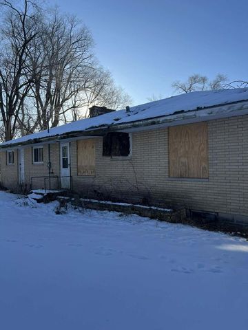 130 E Wood STREET, Oxford, WI 53952