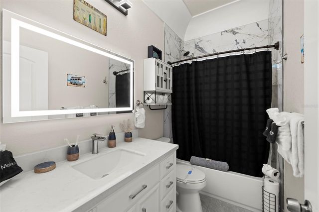 2526 W UNION STREET, Tampa, FL 33607
