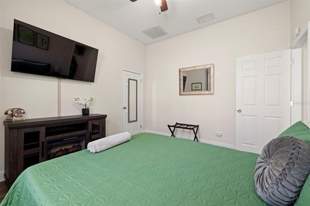 2526 W UNION STREET, Tampa, FL 33607