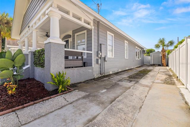 2526 W UNION STREET, Tampa, FL 33607