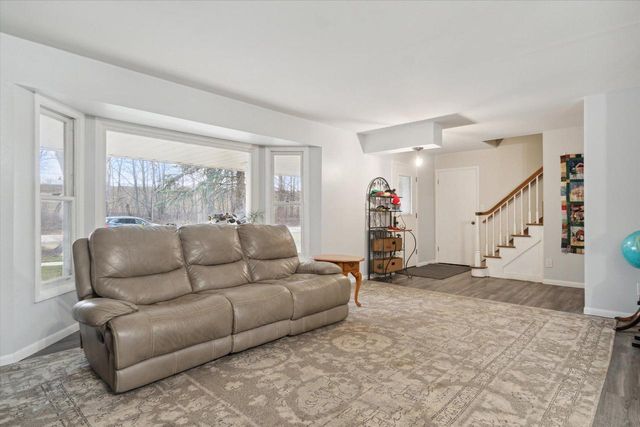 7118 N 124th STREET, Milwaukee, WI 53224