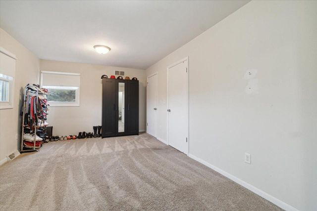 7118 N 124th STREET, Milwaukee, WI 53224