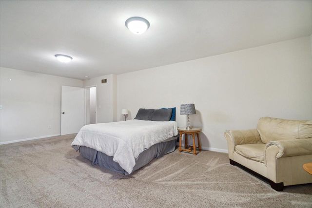 7118 N 124th STREET, Milwaukee, WI 53224