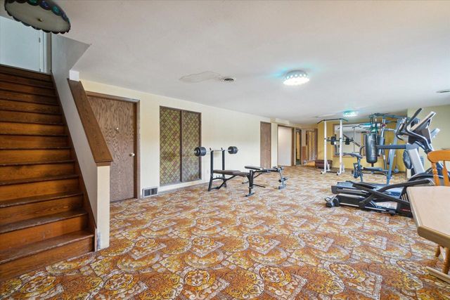 7118 N 124th STREET, Milwaukee, WI 53224