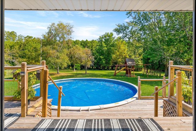 7118 N 124th STREET, Milwaukee, WI 53224