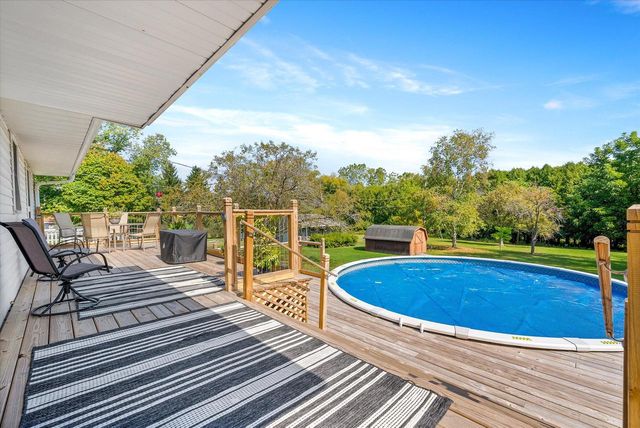 7118 N 124th STREET, Milwaukee, WI 53224