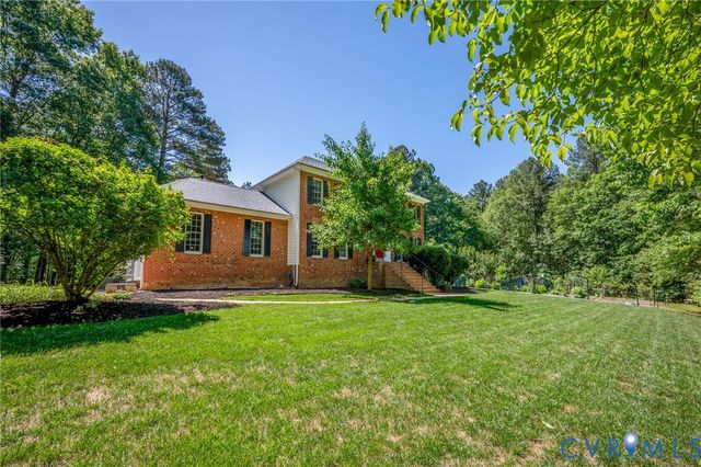 2980 Tranbycroft Way, Sandy Hook, VA 23153