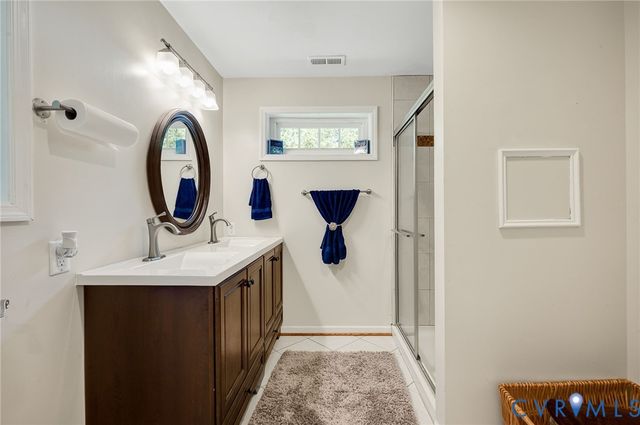 2980 Tranbycroft Way, Sandy Hook, VA 23153