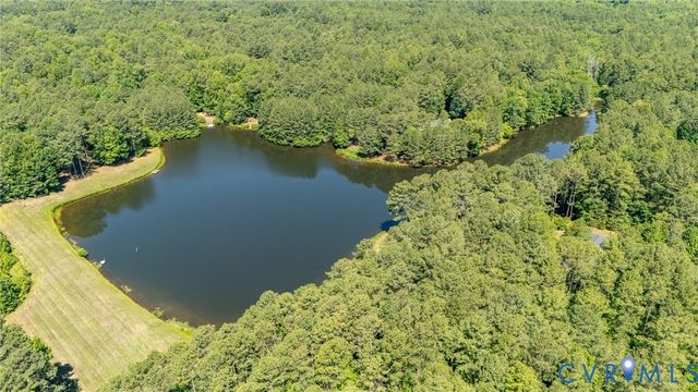 2980 Tranbycroft Way, Sandy Hook, VA 23153
