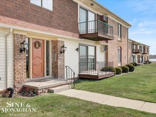 1900 River B7 Road, Marysville, MI 48040