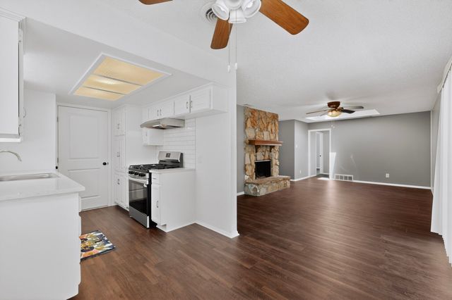 2124 Stonehenge Drive, Garland, TX 75041