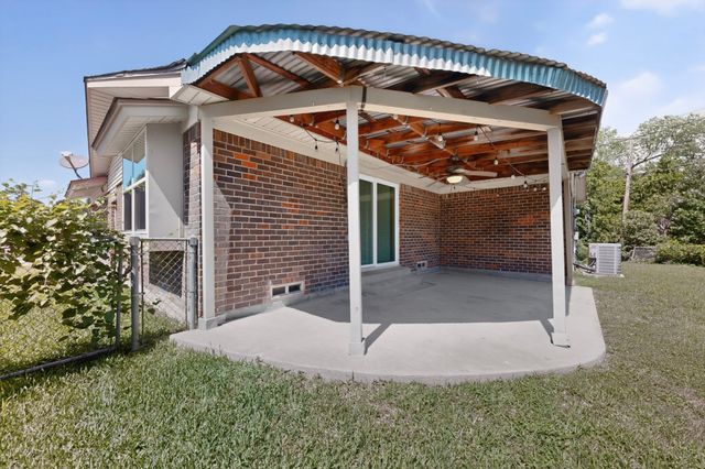 2124 Stonehenge Drive, Garland, TX 75041