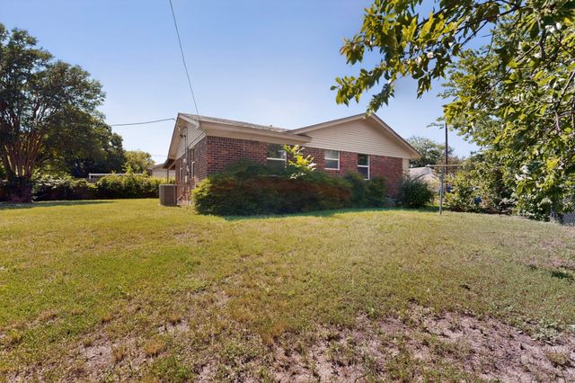 2124 Stonehenge Drive, Garland, TX 75041