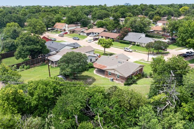 2124 Stonehenge Drive, Garland, TX 75041
