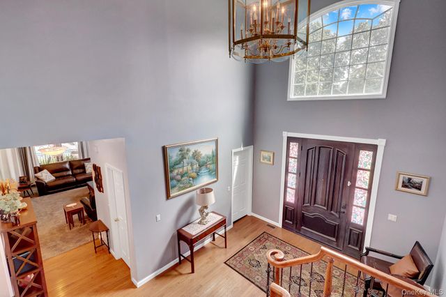 21 Morris Avenue, Patchogue, NY 11772