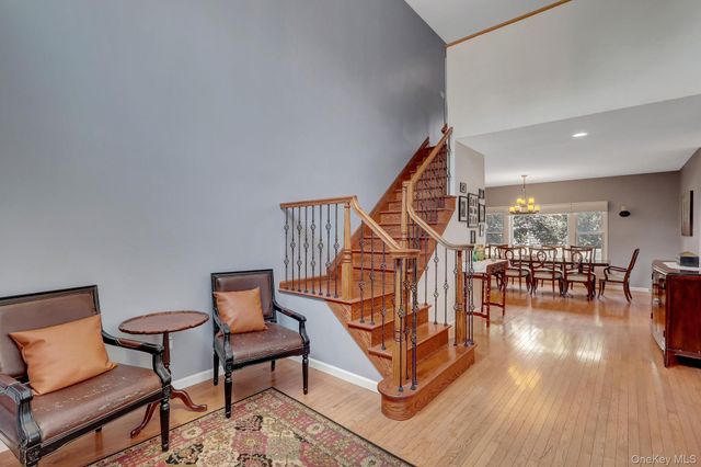 21 Morris Avenue, Patchogue, NY 11772