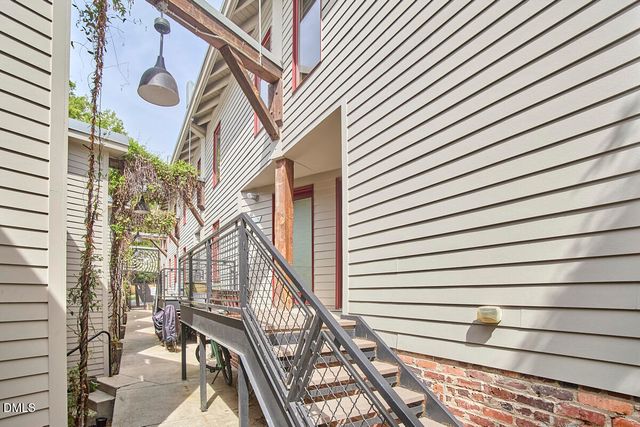 701 W Trinity Avenue Apt 105, Durham, NC 27701