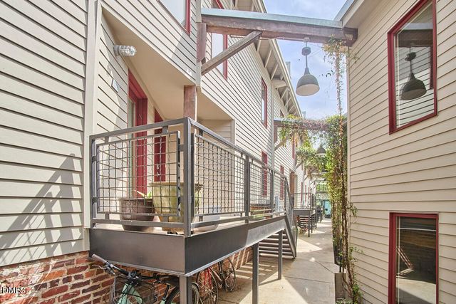 701 W Trinity Avenue Apt 105, Durham, NC 27701
