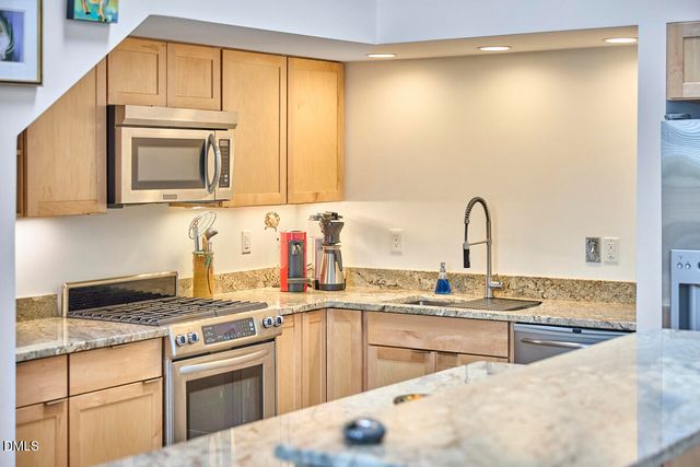 701 W Trinity Avenue Apt 105, Durham, NC 27701