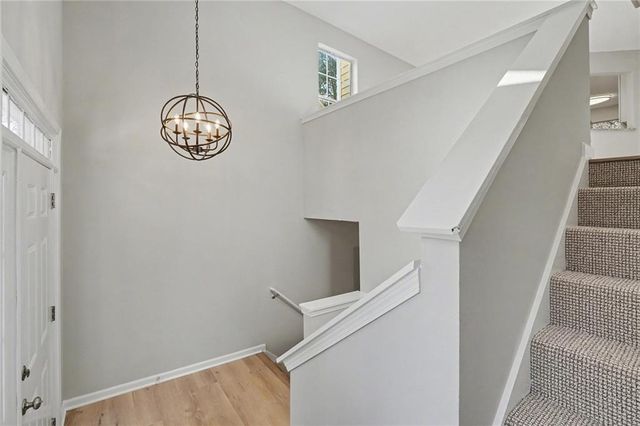 2816 Crest Ridge SW Way, Marietta, GA 30060