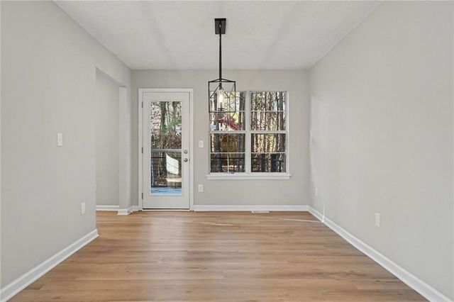 2816 Crest Ridge SW Way, Marietta, GA 30060