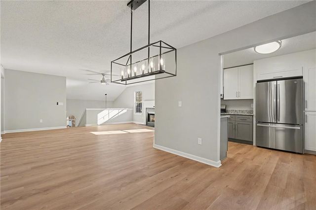 2816 Crest Ridge SW Way, Marietta, GA 30060