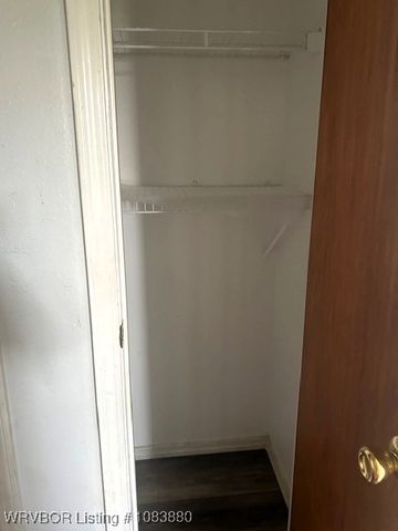 39254 Leflore Road, Wister, OK 74966