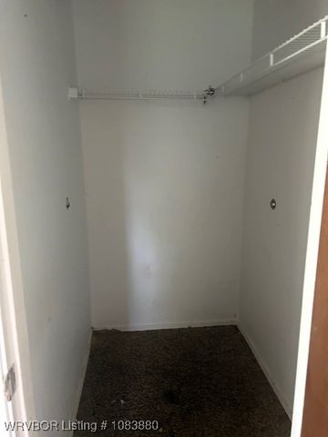 39254 Leflore Road, Wister, OK 74966